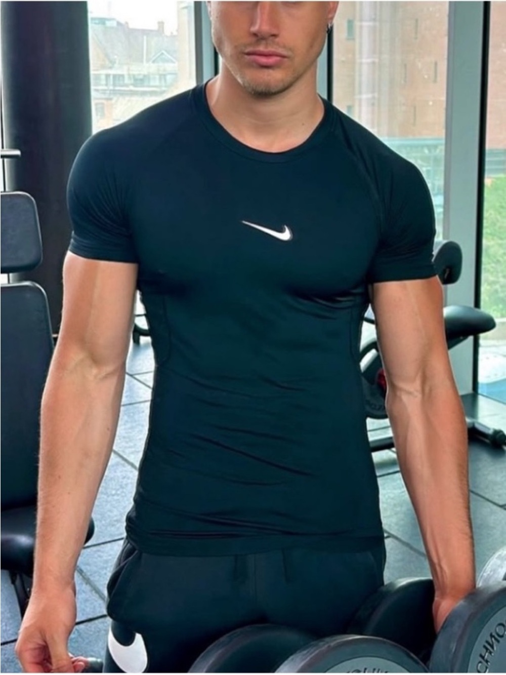 Nike Black Athletic Tee COMPRESSION T SHIRT DRI FIT SLIM TIGHT Swoosh FB7929 GYM - Picture 7 of 7